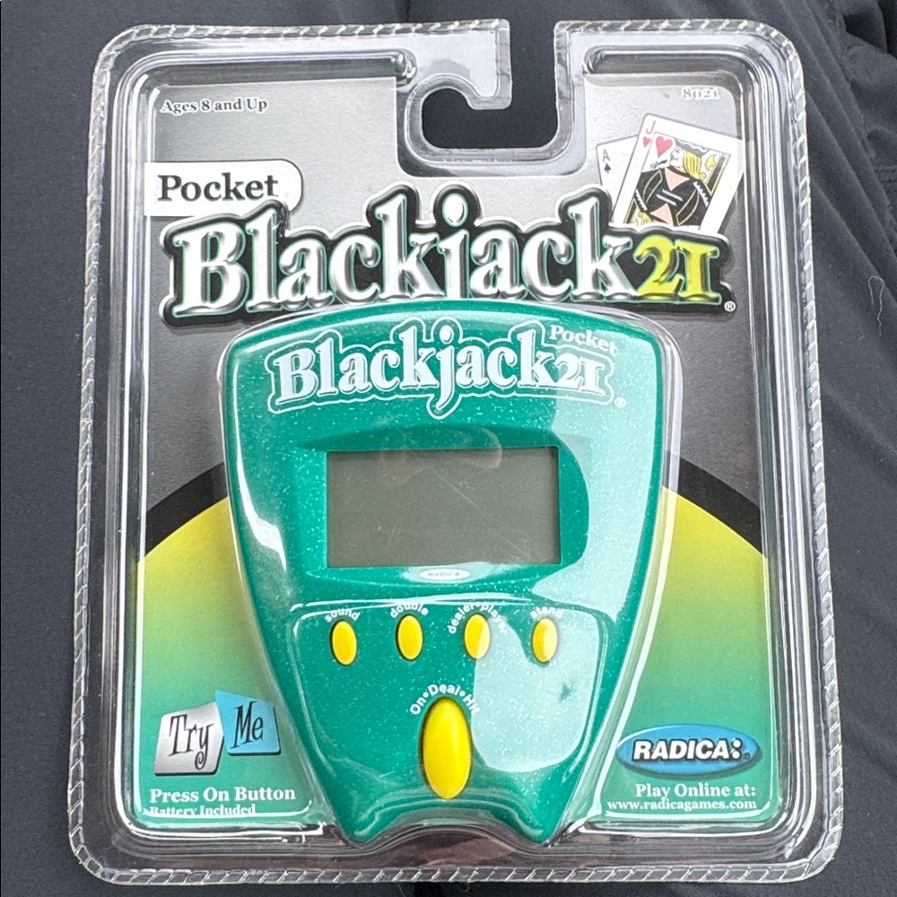 Vintage 2002 Radica Pocket Blackjack 21 Electronic Handheld Game NEW